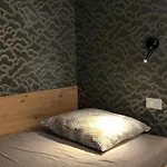 Guest house - Private Ensuite With Balcony - Style